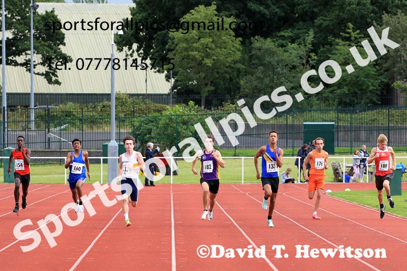 Boys Under-15s 200 metres, 2023 Northern Under-13s, Under-15s and Under-17s, Middlesbrough.  Photo: David T. Hewitson/Sports for All Pics